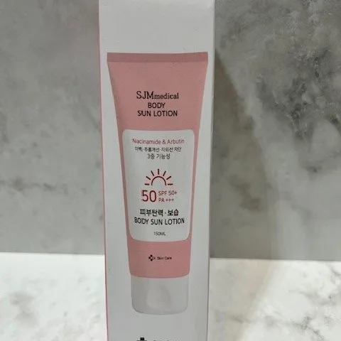 SJM Medical Anti-UV Sunscreen Lotion SPF50+ PA 60g
