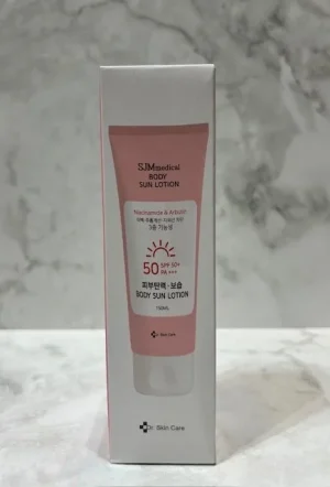 SJM Medical Anti-UV Sunscreen Lotion SPF50+ PA 60g — A transparent water-film sunscreen lotion, SPF50+ PA, that finishes